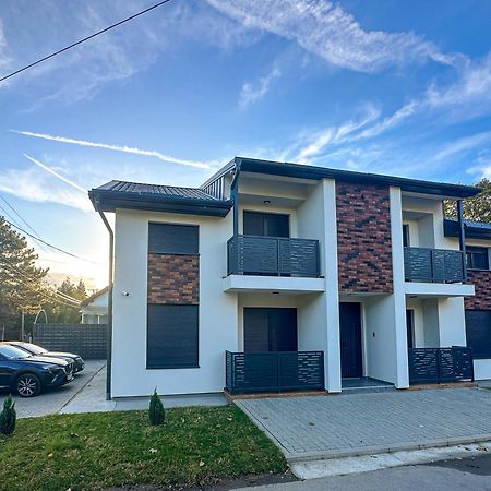 Kiko Apartmani Lux Zrenjanin Exterior foto