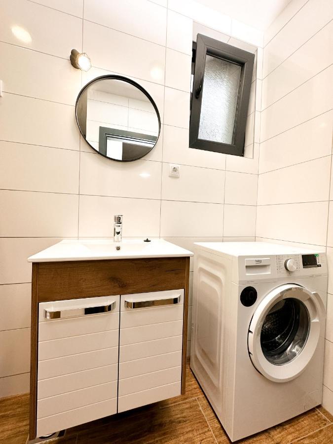 Kiko Apartmani Lux Zrenjanin Exterior foto