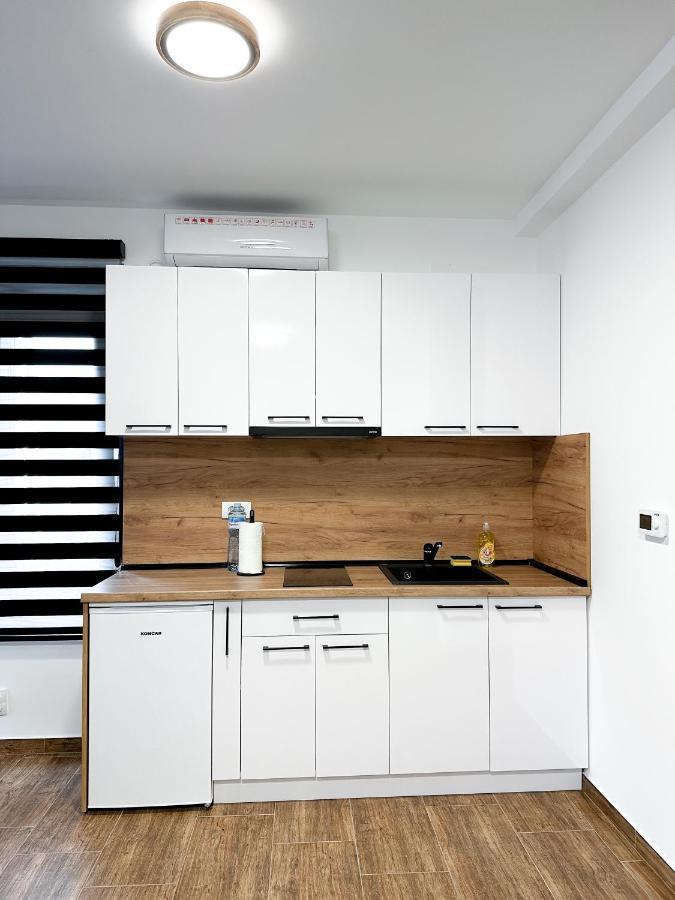 Kiko Apartmani Lux Zrenjanin Exterior foto