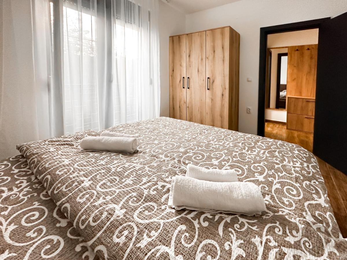 Kiko Apartmani Lux Zrenjanin Exterior foto